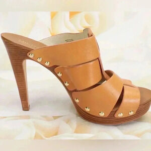 Michael Kors leather upper made heels Chestnut size 6.5